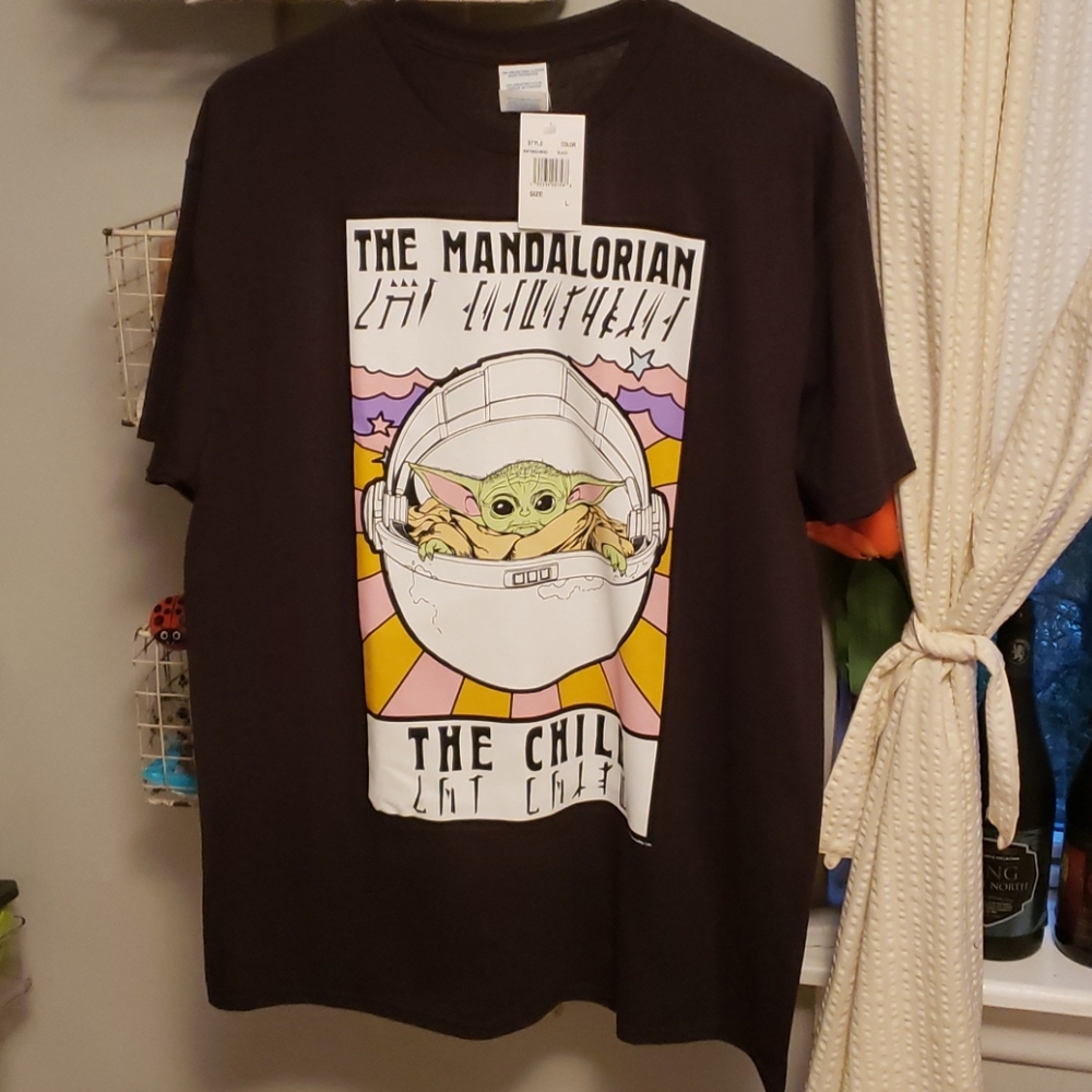 Baby Yoda Tee!!